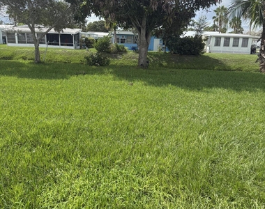 59 El Camino Real - Photo Thumbnail 19