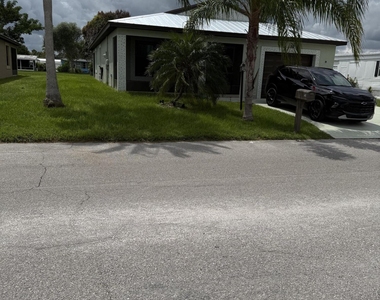 59 El Camino Real - Photo Thumbnail 1