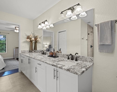 13575 Columbine Avenue - Photo Thumbnail 30