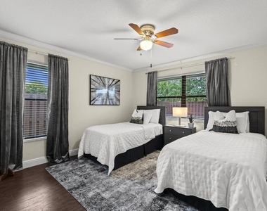 13575 Columbine Avenue - Photo Thumbnail 36