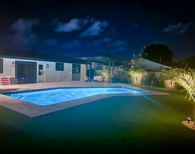 3144 Capri Road - Photo Thumbnail 31