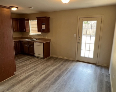 931 Parkplace Ridge - Photo Thumbnail 4