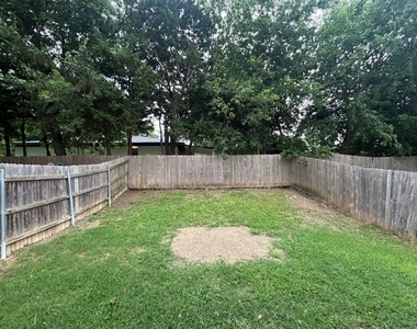 909 Parkplace Ridge - Photo Thumbnail 26