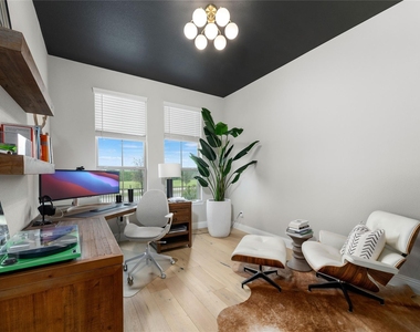 2262 Poppyvine Road - Photo Thumbnail 21