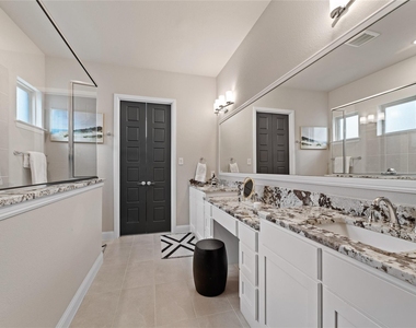 2262 Poppyvine Road - Photo Thumbnail 15