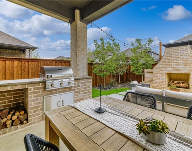 2262 Poppyvine Road - Photo Thumbnail 39