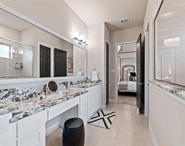 2262 Poppyvine Road - Photo Thumbnail 14