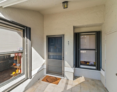 801 Kintyre Court - Photo Thumbnail 1