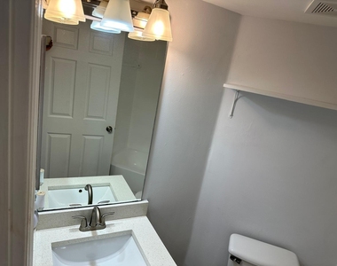 4179 N Haverhill Road - Photo Thumbnail 11