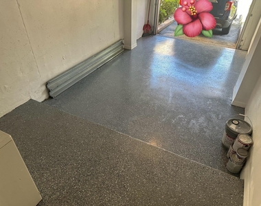 4179 N Haverhill Road - Photo Thumbnail 17
