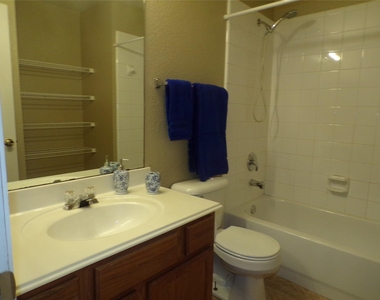 2612 Sierra Drive - Photo Thumbnail 14
