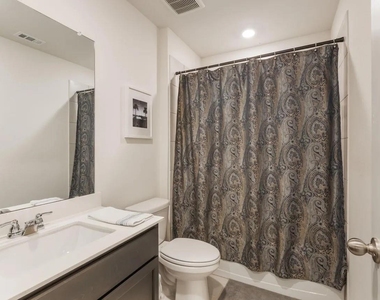 2952 Goodrich Street - Photo Thumbnail 14