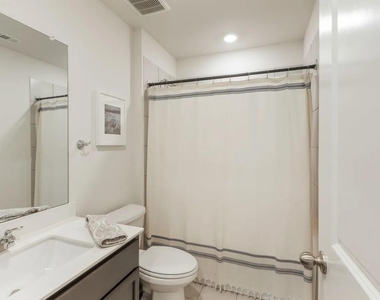 2952 Goodrich Street - Photo Thumbnail 16