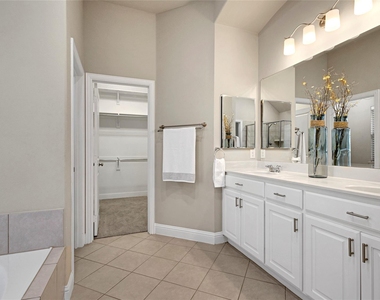 515 Barnstorm Drive - Photo Thumbnail 10