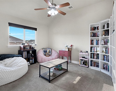 515 Barnstorm Drive - Photo Thumbnail 13