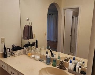 9862 Nw 1st Court - Photo Thumbnail 9