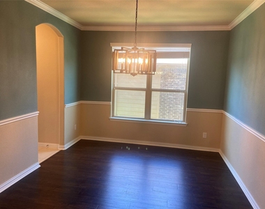 16540 Amistad Avenue - Photo Thumbnail 5