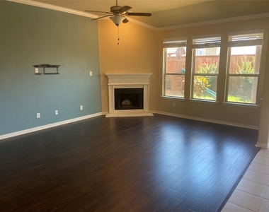 16540 Amistad Avenue - Photo Thumbnail 21