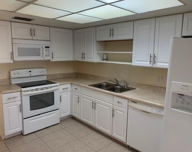 431 Jupiter Lakes Boulevard - Photo Thumbnail 3