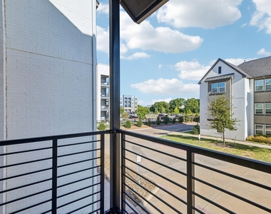 3304 Norris Street - Photo Thumbnail 3