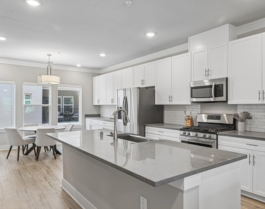 3304 Norris Street - Photo Thumbnail 16