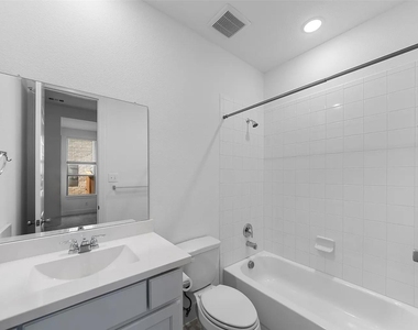 2025 St Andrews Drive - Photo Thumbnail 22