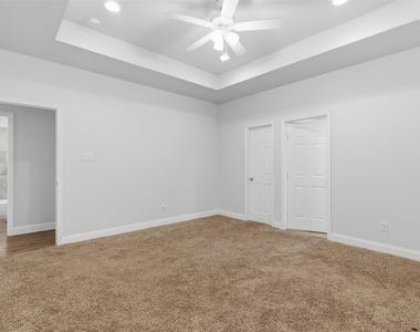 4805 Pickett - Photo Thumbnail 14
