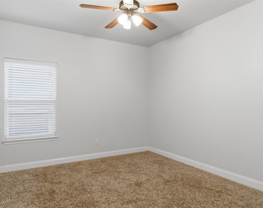 4805 Pickett - Photo Thumbnail 11