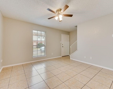 1728 Sanford - Photo Thumbnail 2