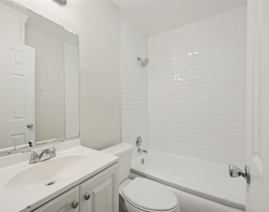 1541 Briarcliff Road - Photo Thumbnail 10