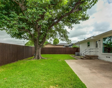 2413 Patricia Lane - Photo Thumbnail 24