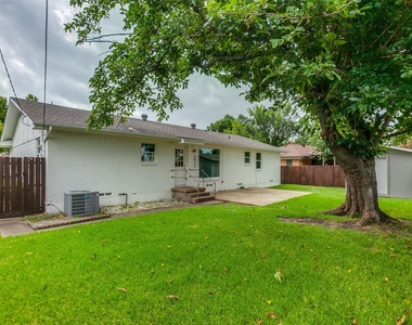 2413 Patricia Lane - Photo Thumbnail 23