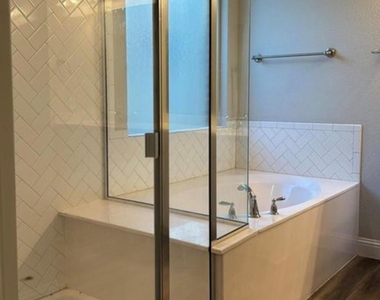 216 Missler Drive - Photo Thumbnail 11