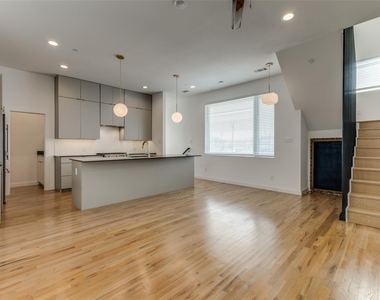 1715 Bennett Avenue - Photo Thumbnail 21