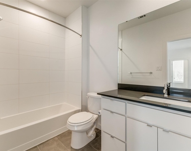 1715 Bennett Avenue - Photo Thumbnail 29