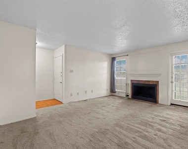 5981 Arapaho Road - Photo Thumbnail 3