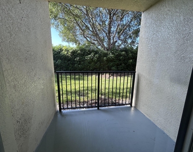 15125 Michelangelo Boulevard - Photo Thumbnail 18