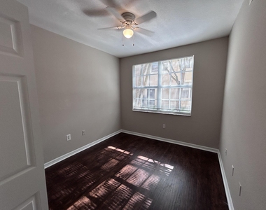 15125 Michelangelo Boulevard - Photo Thumbnail 8