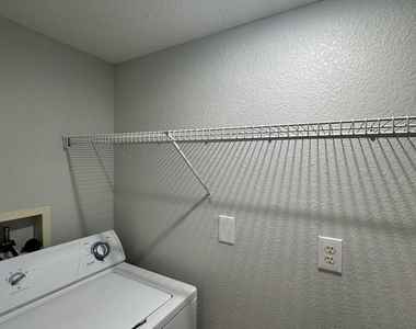 291 Sw Palm Drive - Photo Thumbnail 29