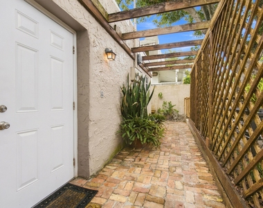 1201 Se 2nd Street - Photo Thumbnail 7