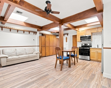1201 Se 2nd Street - Photo Thumbnail 9