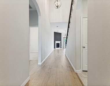 1520 Eleanor Drive - Photo Thumbnail 1