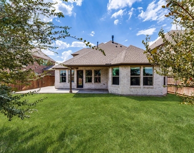 1520 Eleanor Drive - Photo Thumbnail 22
