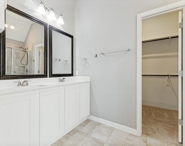 1520 Eleanor Drive - Photo Thumbnail 13