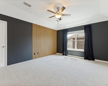 1520 Eleanor Drive - Photo Thumbnail 19