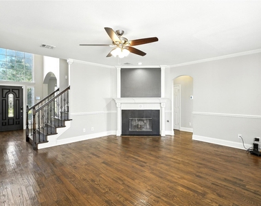 9808 Enmore Lane - Photo Thumbnail 5