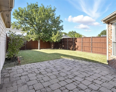 9808 Enmore Lane - Photo Thumbnail 24