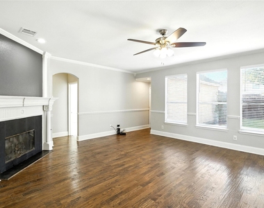 9808 Enmore Lane - Photo Thumbnail 4