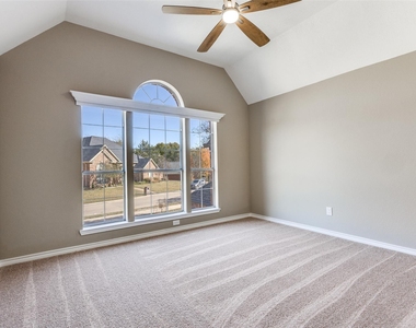 2822 Roundrock - Photo Thumbnail 22
