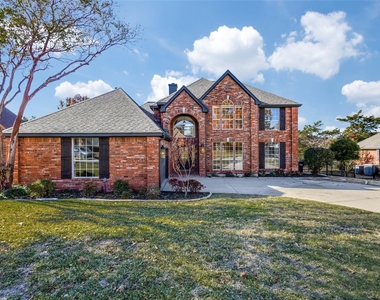 2822 Roundrock - Photo Thumbnail 1